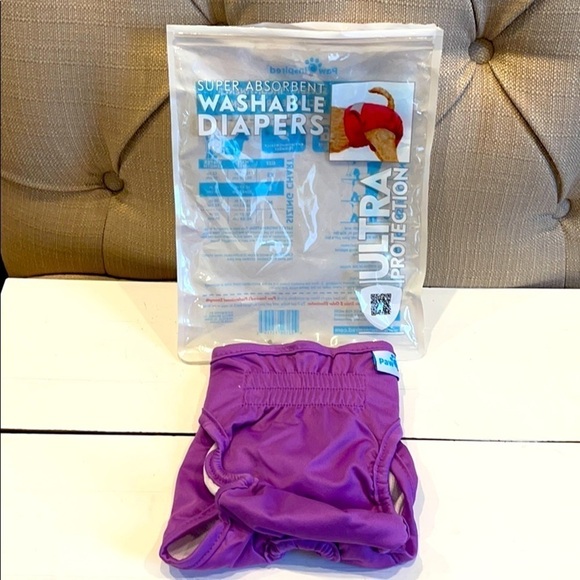 paw Inspired Female Dog’s washable Diaper Sz S - Picture 1 of 4